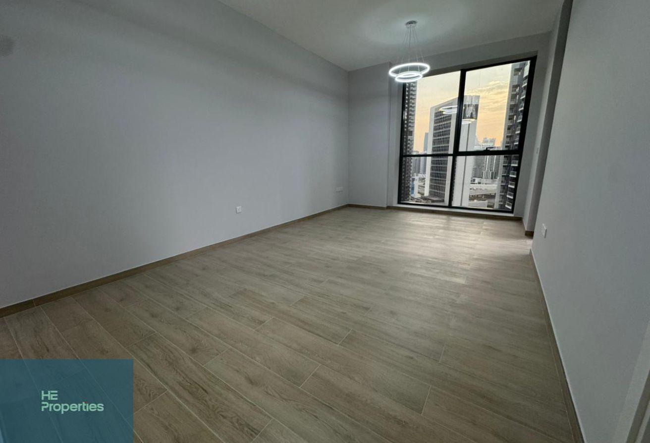 PRIME LOCATION | SPACIOUS | READY TO MOVE photo 8