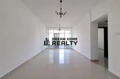 Apartment - 1 Bedroom - 2 Bathrooms for rent in New Al Taawun Road - Al Taawun - Sharjah