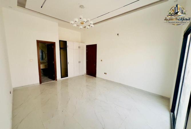 137015382 - Property Image 2