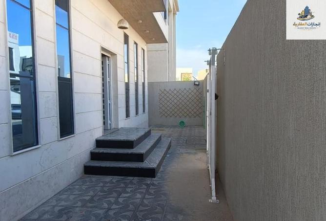 69891160 - Property Image 2