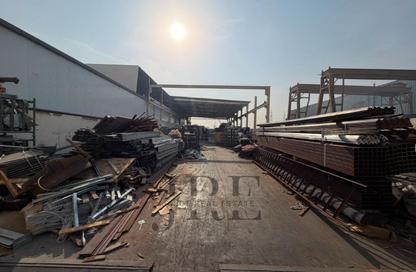 Warehouse - Studio - 1 for rent in Al Sajaa Industrial - Al Sajaa - Sharjah