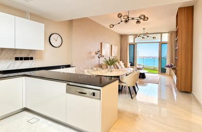 Apartment - 1 - 2 for rent in Royal Bay by Azizi - The Crescent - Palm Jumeirah - Dubai