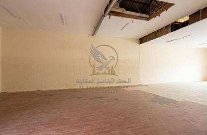 Warehouse - Studio - 1 Bathroom for rent in Industrial Building 13 - Industrial Area 13 - Sharjah Industrial Area - Sharjah