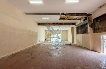 Warehouse - Studio - 1 Bathroom for rent in Industrial Building 13 - Industrial Area 13 - Sharjah Industrial Area - Sharjah