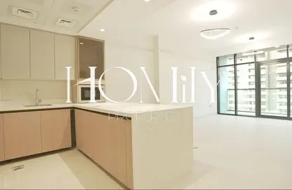 شقة - غرفة نوم - 2 حمامات للايجار في هيراد تاور - قرية جميرا الدائرية - دبي