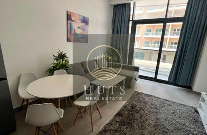 Apartment - 1 Bedroom - 2 Bathrooms for rent in V2 - Dubai Sports City - Dubai