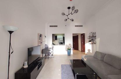 Apartment - 1 - 2 for rent in Plaza Residences 2 - Plaza Residences - District 13 - Jumeirah Village Circle - Dubai