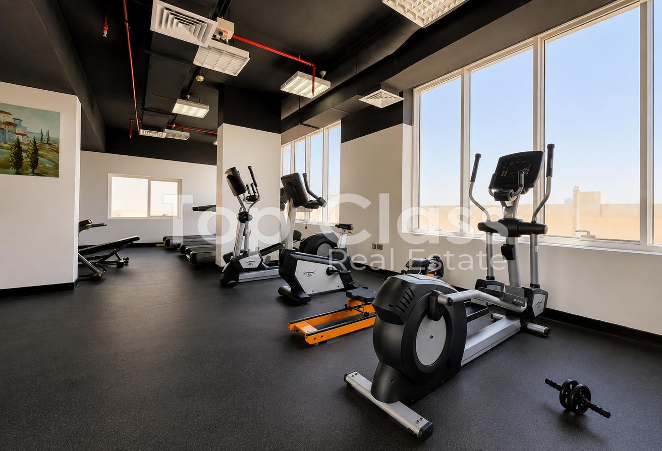 Golf View | Spacious Studio | Vacant photo 12