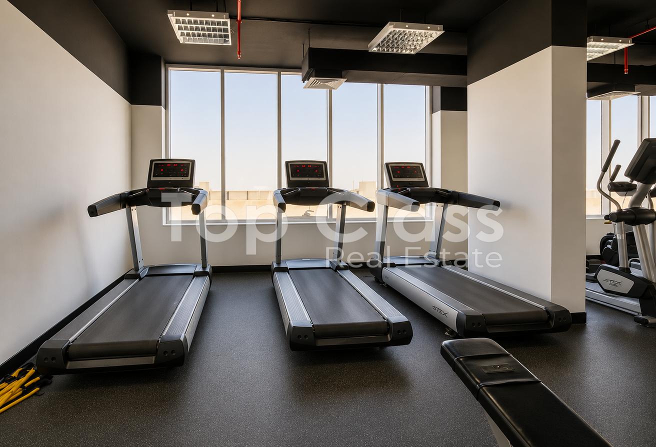 Golf View | Spacious Studio | Vacant photo 11