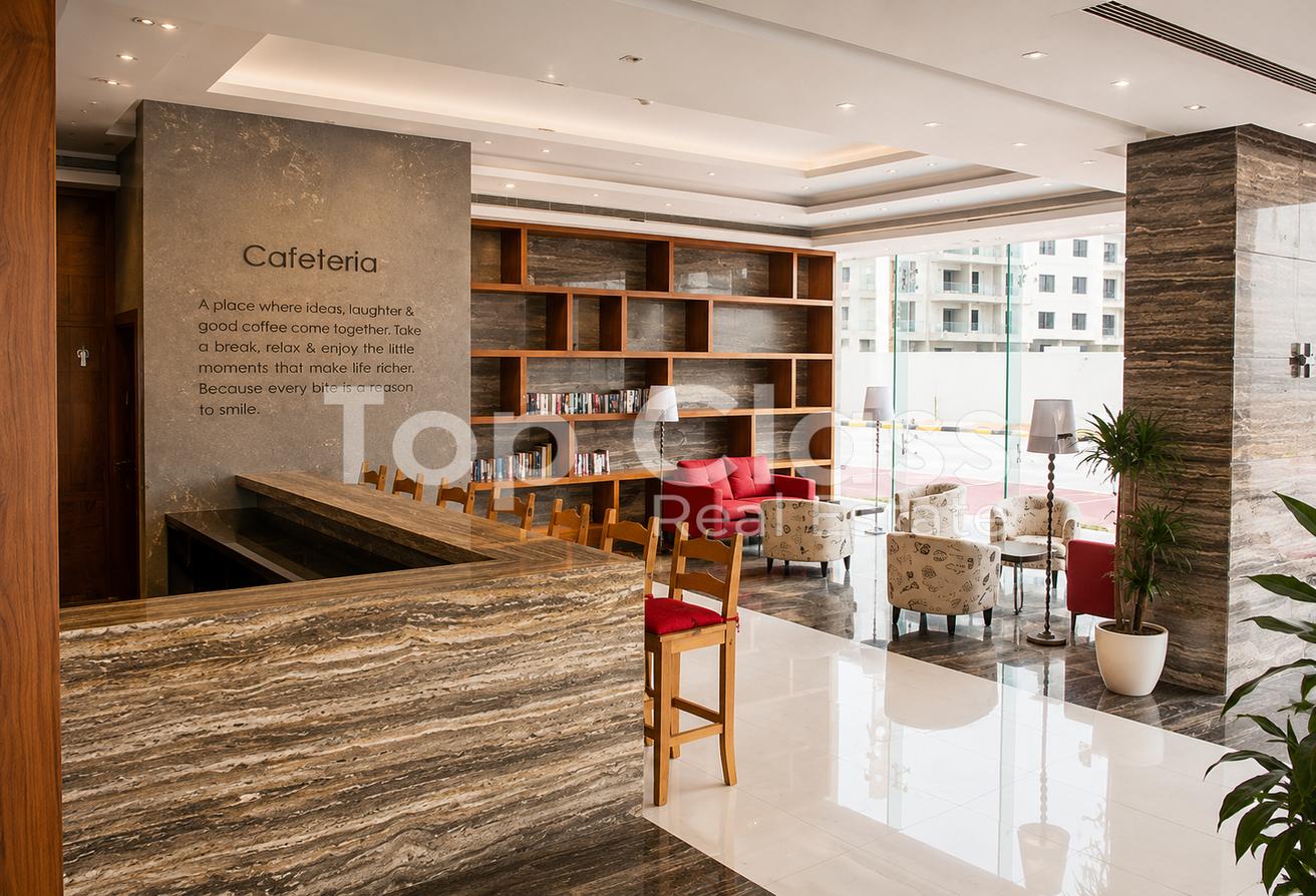 Golf View | Spacious Studio | Vacant photo 9