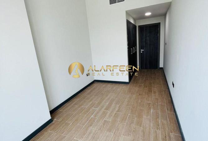 94025383 - صورة العقار 3