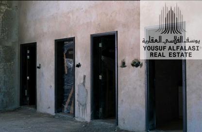 Show Room - Studio - 1 Bathroom for rent in Al Zaheya Gardens - Al Zahya - Ajman
