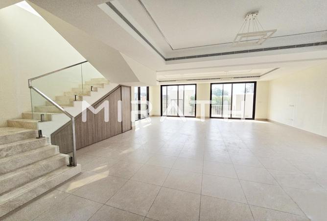 103238167 - Property Image 2