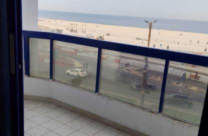 Apartment - 1 Bedroom - 2 Bathrooms for rent in Ajman Corniche Residences - Ajman Corniche Road - Ajman