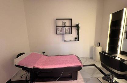 Shop - Studio - 1 Bathroom for rent in Muwailih Building - Muwaileh - Sharjah