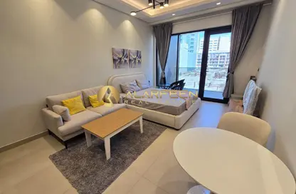 شقة - 1 حمام للايجار في الصرح ريزيدنس 11 - الضاحية 10 - قرية جميرا الدائرية - دبي