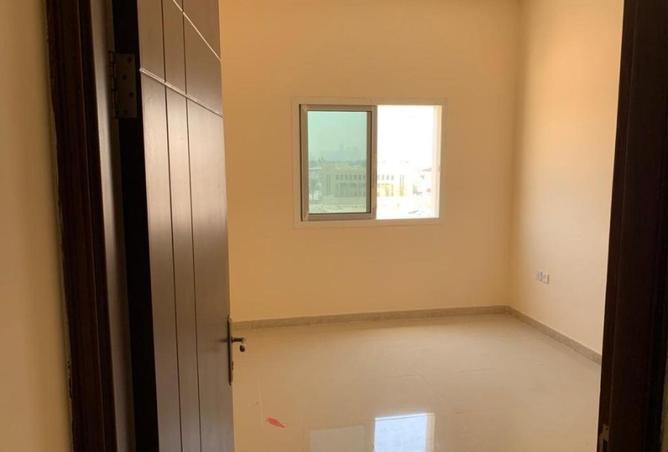 71122227 - Property Image 3