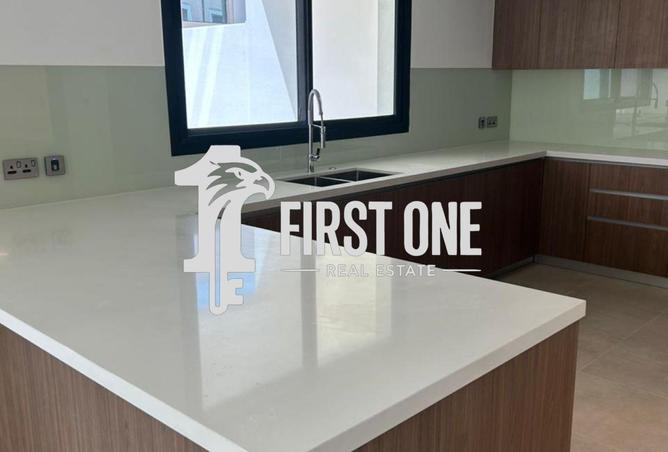 69110287 - Property Image 3