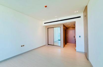 Apartment - Studio - 1 Bathroom for rent in Binghatti Apex - District 10 - Jumeirah Village Circle - Dubai