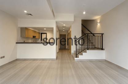 Townhouse - 3 - 3 for rent in Greenwoods - Damac Hills - Dubai