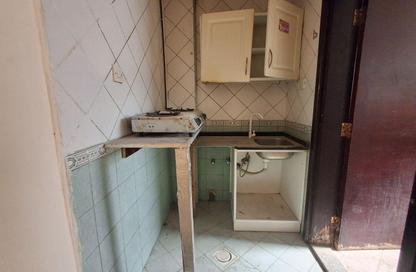 Apartment - Studio - 1 Bathroom for rent in Al Butina 9 Building - Al Butina - Sharjah