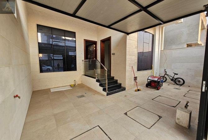 76964107 - Property Image 2