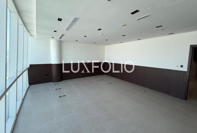 53172369 - Property Image 2