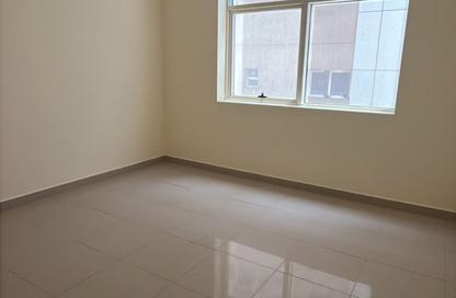 Apartment - 2 Bedrooms - 2 Bathrooms for rent in Al Khan Corniche - Al Khan - Sharjah