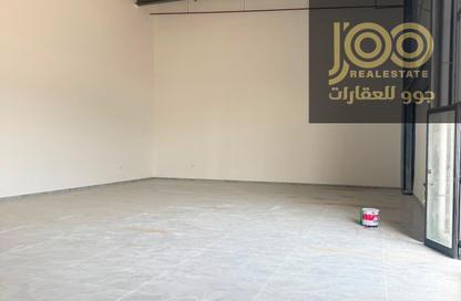 Warehouse - Studio - 1 for rent in Umm Al Thuoob - Umm Al Quwain