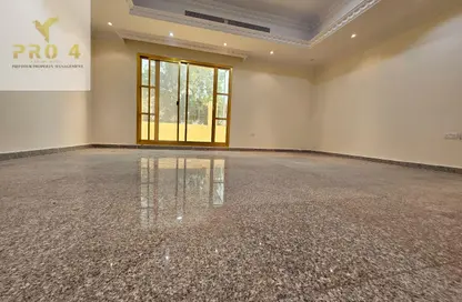 Villa - 4 Bedrooms - 6 Bathrooms for rent in Muroor Area - Abu Dhabi
