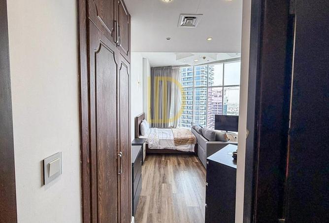 74242269 - Property Image 2