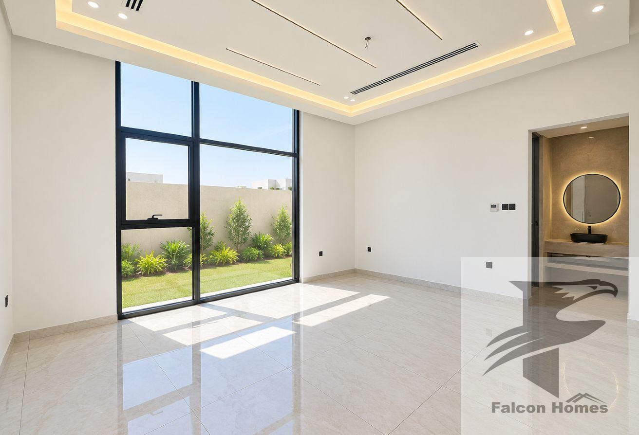Brand New 4BR Villa with Garden | Ready to Move photo 11