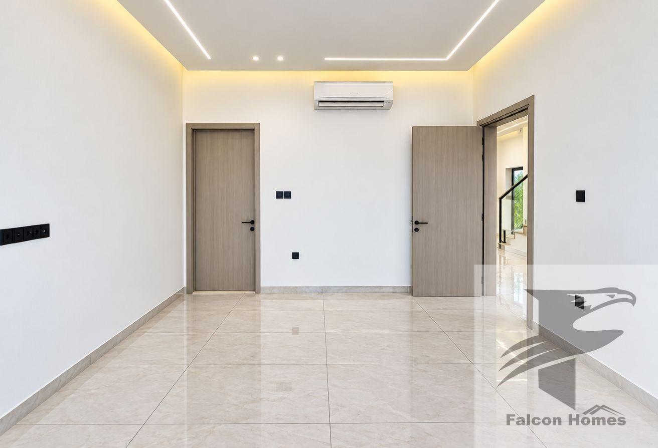 Brand New 4BR Villa with Garden | Ready to Move photo 7