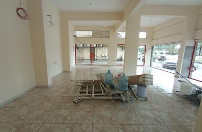 Shop - Studio - 2 Bathrooms for rent in Dar Al Majaz - Jamal Abdul Nasser Street - Al Majaz - Sharjah