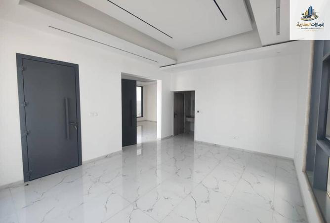 67072194 - Property Image 3