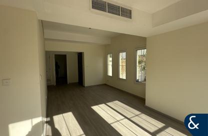 Villa - 3 Bedrooms - 3 Bathrooms for rent in Springs 15 - The Springs - Dubai Villa - 3 Bedrooms - 3 Bathrooms for rent in Springs 15 - The Springs - Dubai