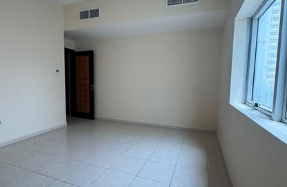 Apartment - 2 - 2 for rent in Qasimia 13 building - Al Nad - Al Qasimia - Sharjah