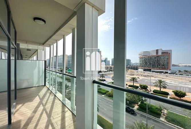 69104660 - Property Image 3