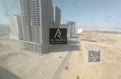 Apartment - 2 Bedrooms - 3 Bathrooms for sale in Emirates Lake Tower 1 - Emirates Lake Towers - Emirates City - Ajman