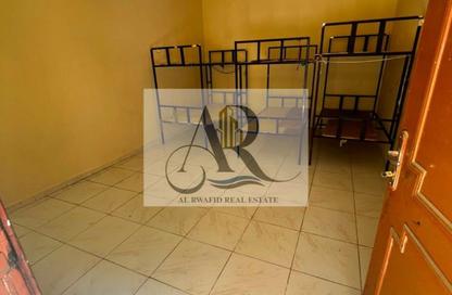 Labor Camp - Studio - 7+ Bathrooms for rent in Al Jlail - Al Sajaa - Sharjah