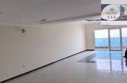 Apartment - 3 - 3 for rent in Al Majaz 3 - Al Majaz - Sharjah