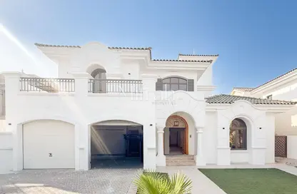 Villa - 4 Bedrooms - 5 Bathrooms for rent in Garden Homes Frond L - Garden Homes - Palm Jumeirah - Dubai