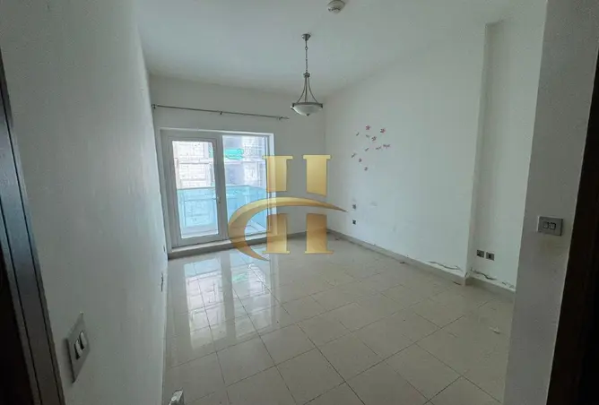 123360225 - Property Image 2