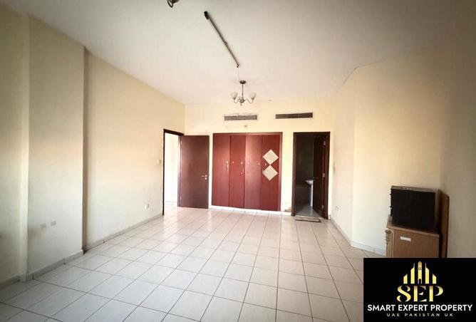 104245449 - Property Image 2