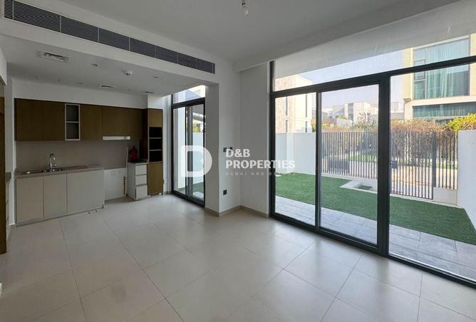 136556787 - Property Image 2