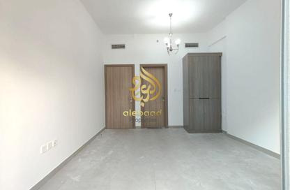 Apartment - 1 Bedroom - 2 Bathrooms for rent in International City Phase 2 - Al Warsan 4 - Al Warsan - Dubai Apartment - 1 Bedroom - 2 Bathrooms for rent in International City Phase 2 - Al Warsan 4 - Al Warsan - Dubai