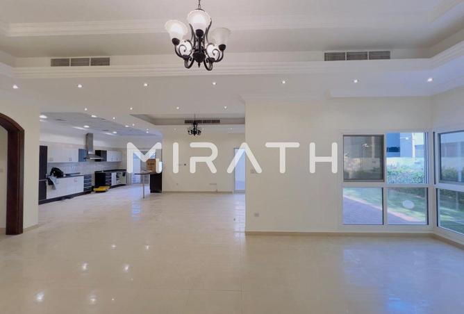 2Oib0TfEQEq - Property Image 2