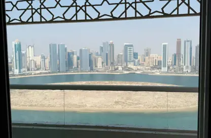 شقة - 3 غرف نوم - 4 حمامات للايجار في برج المروة 3 - أبراج المروة - كورنيش البحيرة - الشارقة