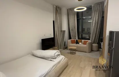 Apartment - 1 Bathroom for rent in Regina Tower - District 12 - Jumeirah Village Circle - Dubai