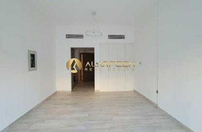 Apartment - Studio - 1 for rent in Oxford Residence 2 - District 10 - Jumeirah Village Circle - Dubai